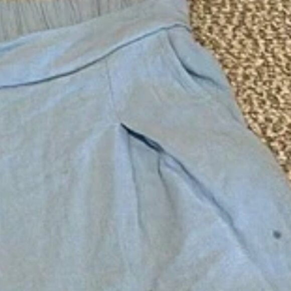 Automet Sleeveless cropped Top and Shorts Set - Picture 5 of 5